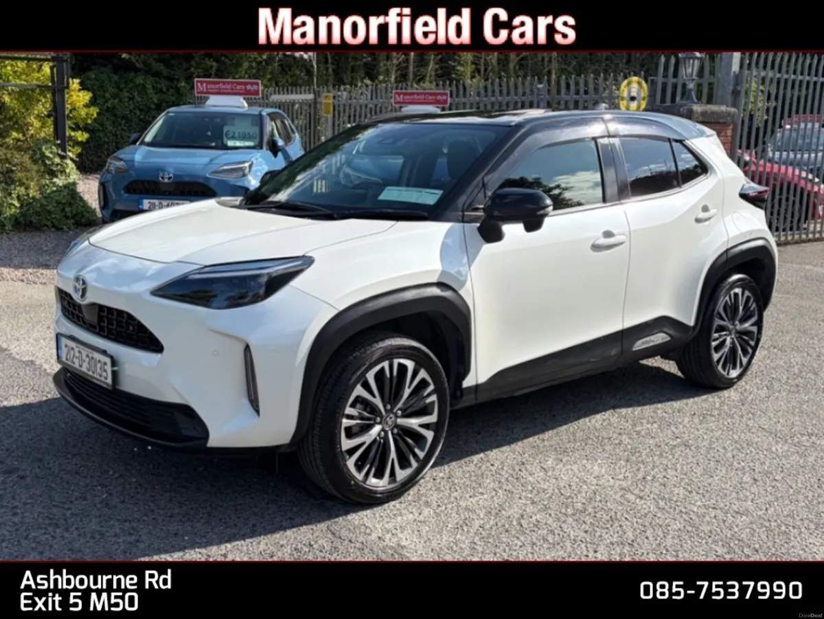 2021 212 Toyota Yaris Cross Hybrid Auto SUV - Image 3