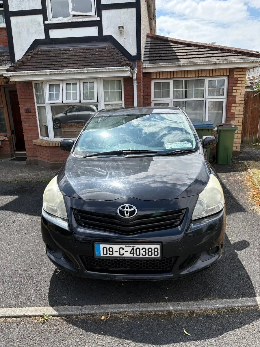 Toyota Verso 2009 - Image 2