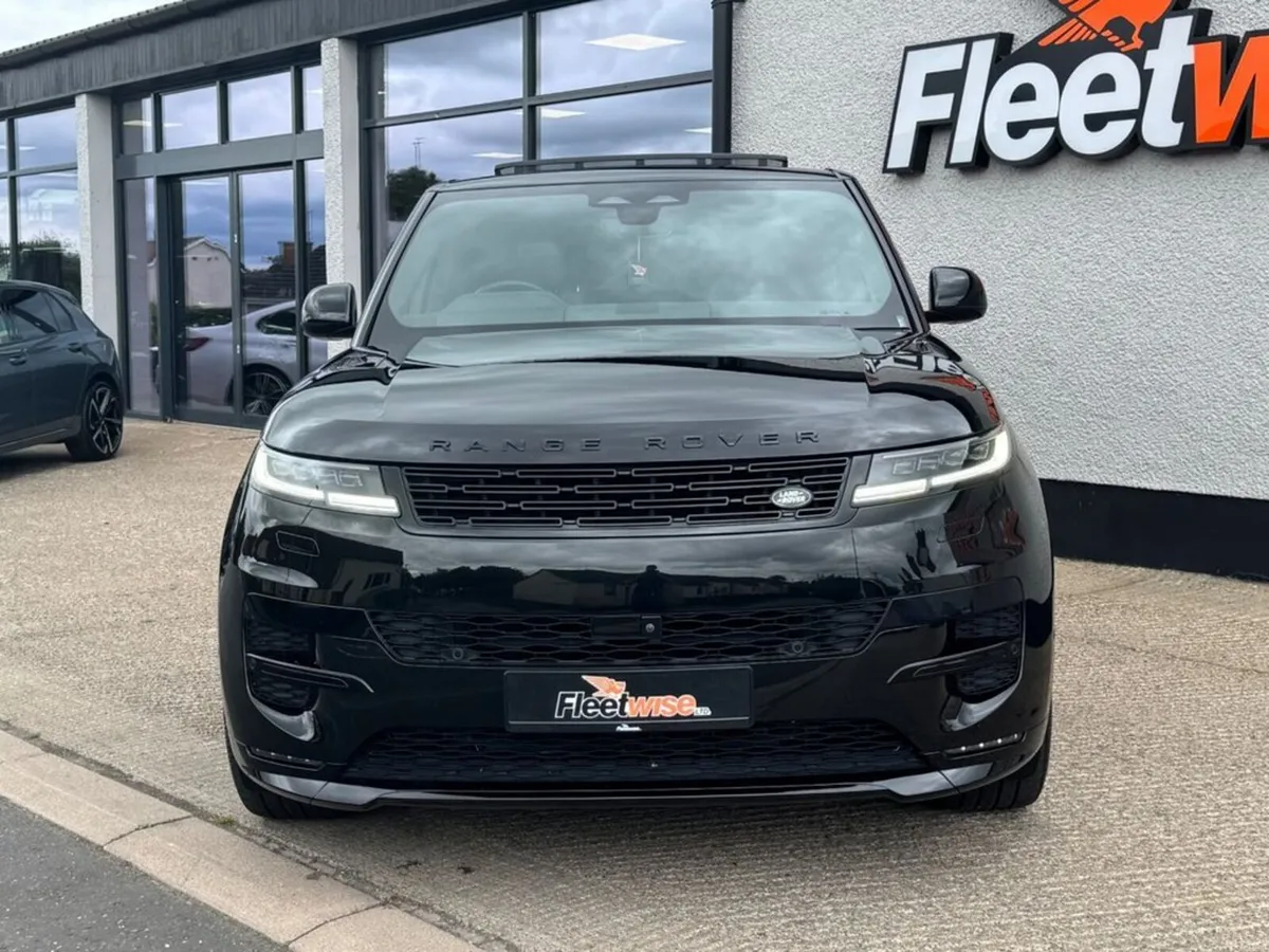 3.0 D300 MHEV Stealth Edition SUV 5dr Diesel Auto - Image 2