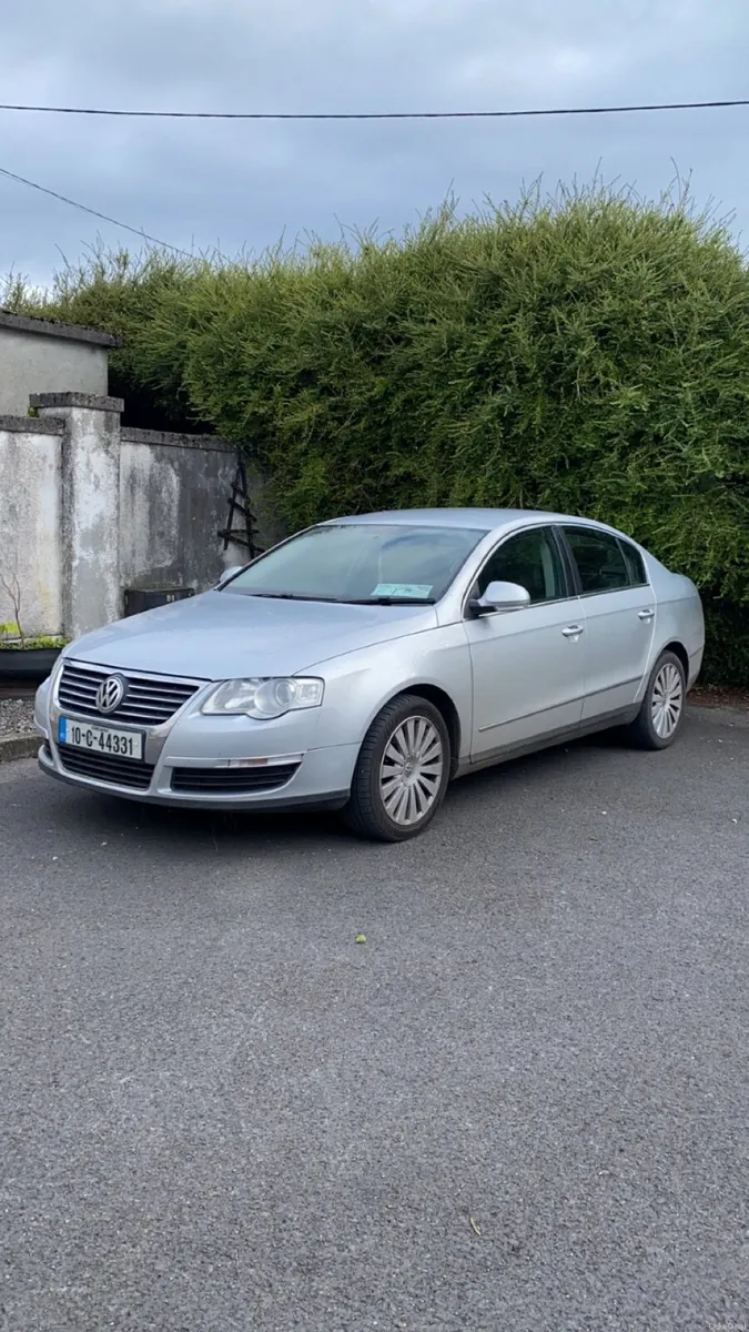 Volkswagen Passat 2010 TDI - Image 5