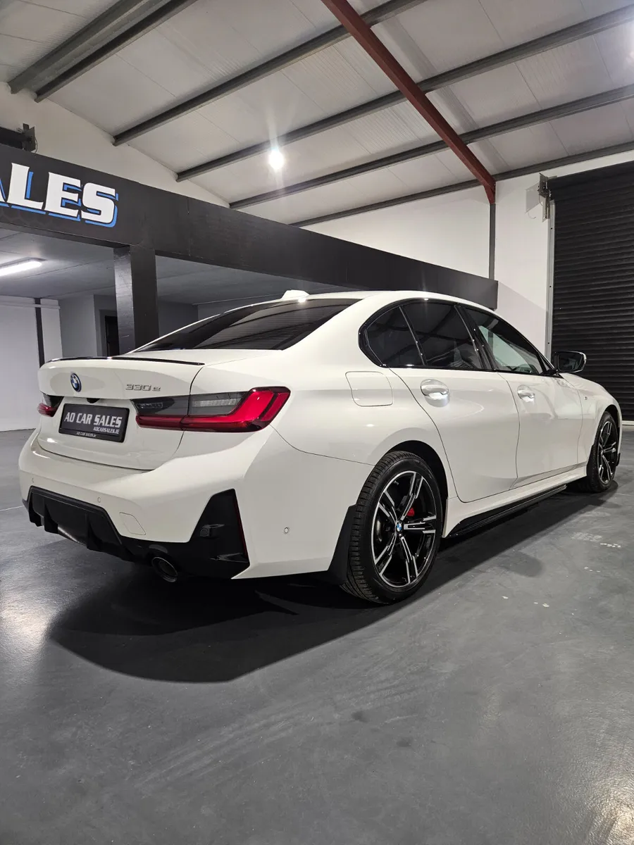 BMW 3-Series 2025 330e m-sport - Image 6