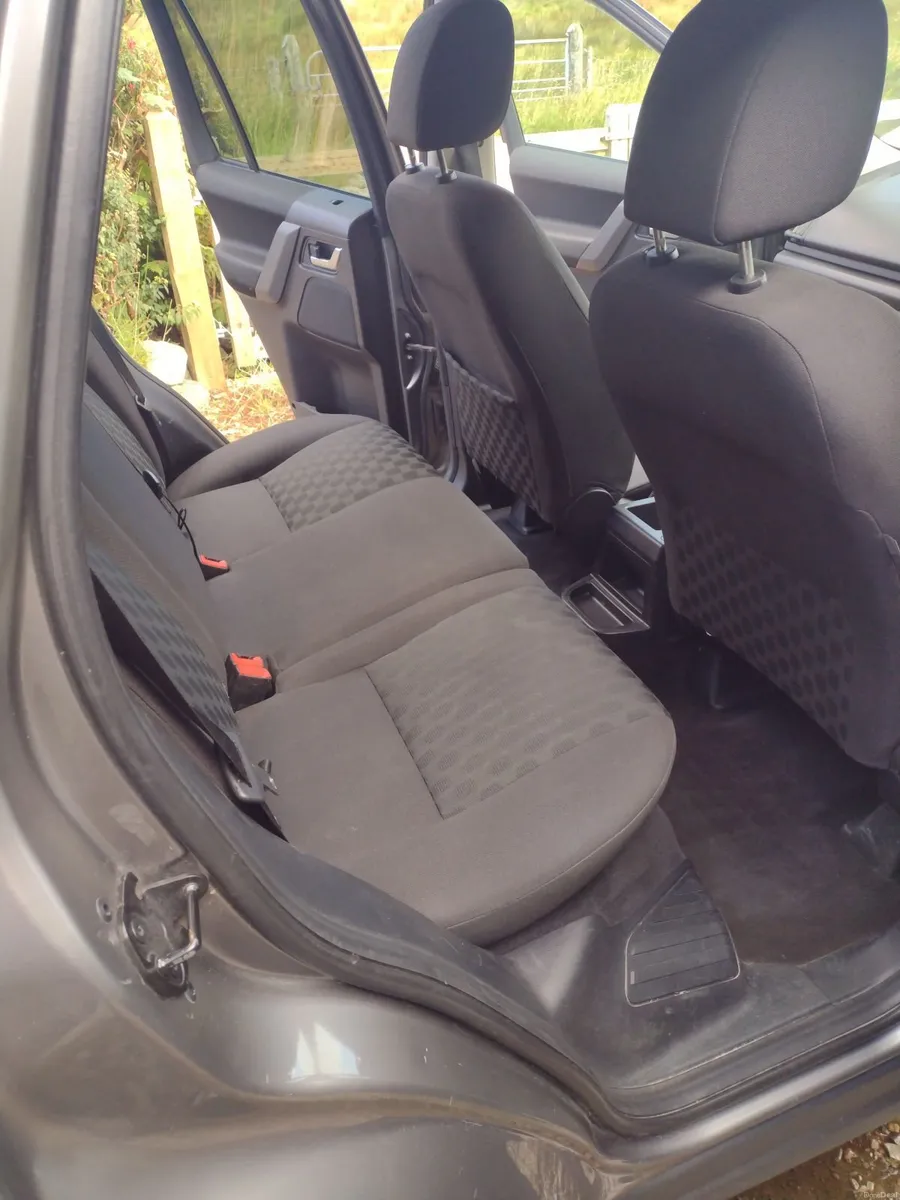 Land Rover Freelander 2008 For repair or spares. - Image 3