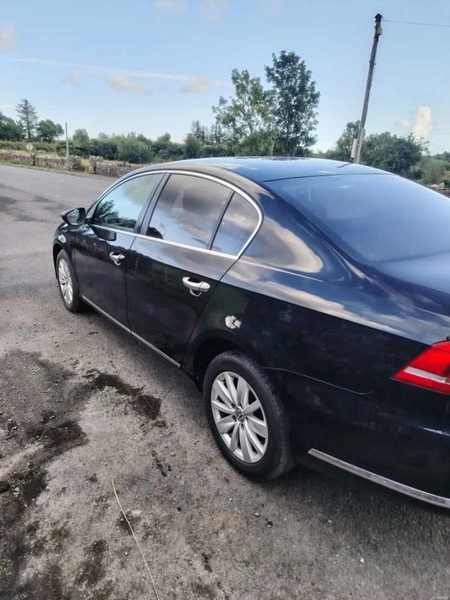 2014 Volkswagen Passat - Image 6