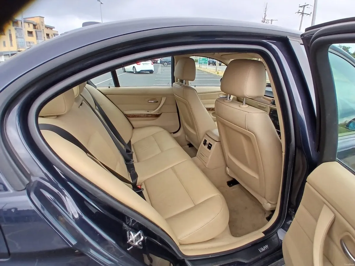 2006 BMW 3Series AUTOMATIC - Image 3