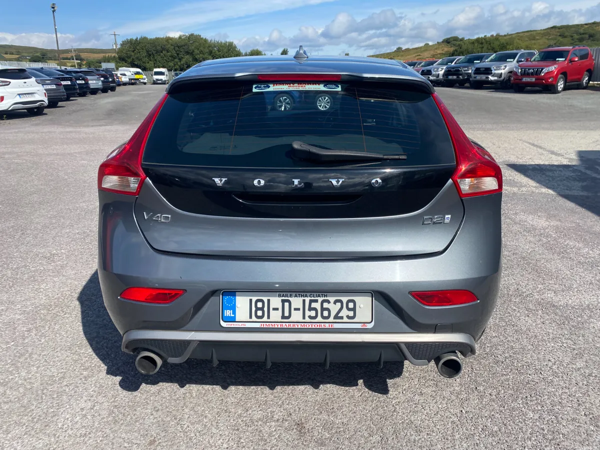 Volvo V40 2018 - Image 5