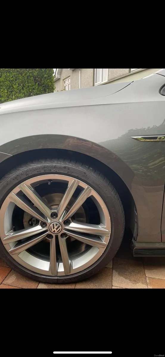 Volkswagen Golf R Line - Image 6