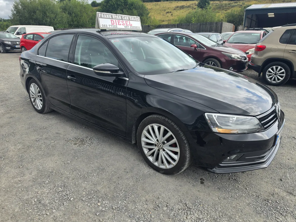 Volkswagen Jetta 2017 - Image 3