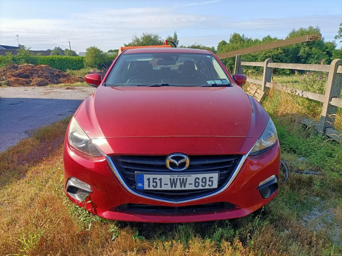 MAZDA 3 2015 - Image 2