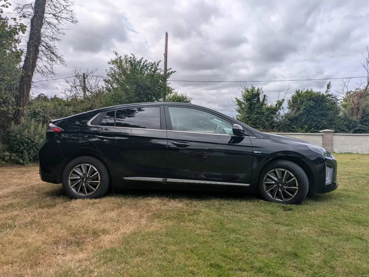 Hyundai Ioniq - Full Electric - Premium - Image 4