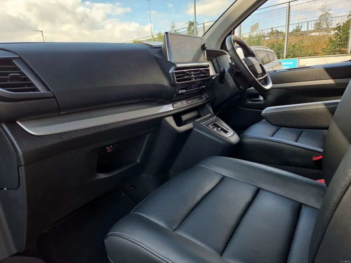 Citroen Spacetourer MAX 75kWh EV 8 SEATER - Image 4
