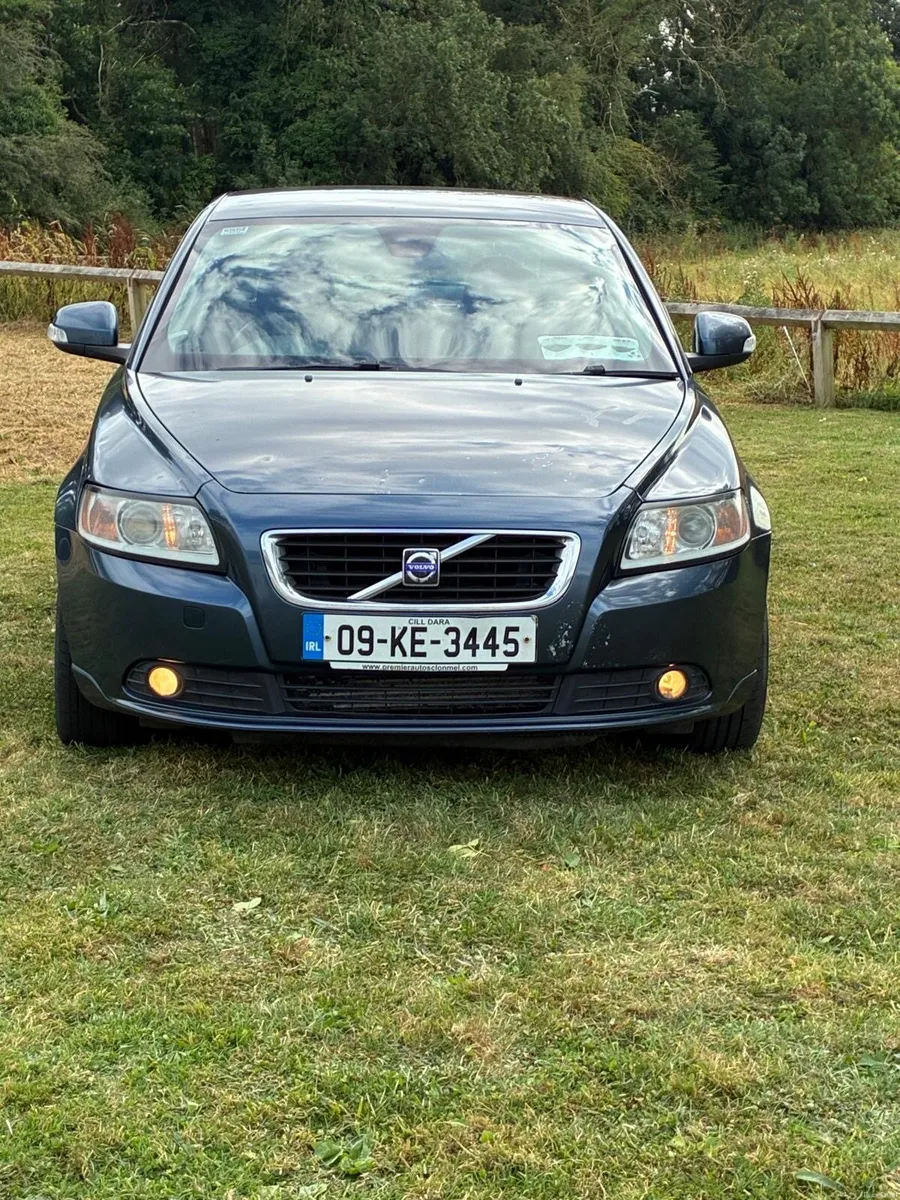 Volvo S40 - Image 2