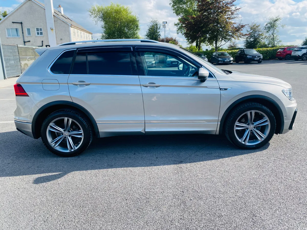 VOLKSWAGEN TIGUAN R-LINE DSG 4 MOTION 2.0 TDI 192 - Image 4