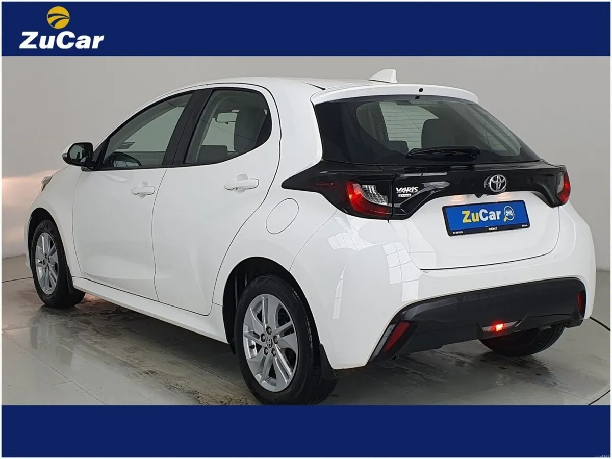 Toyota Yaris 1.0 5Dr Luna - Image 3