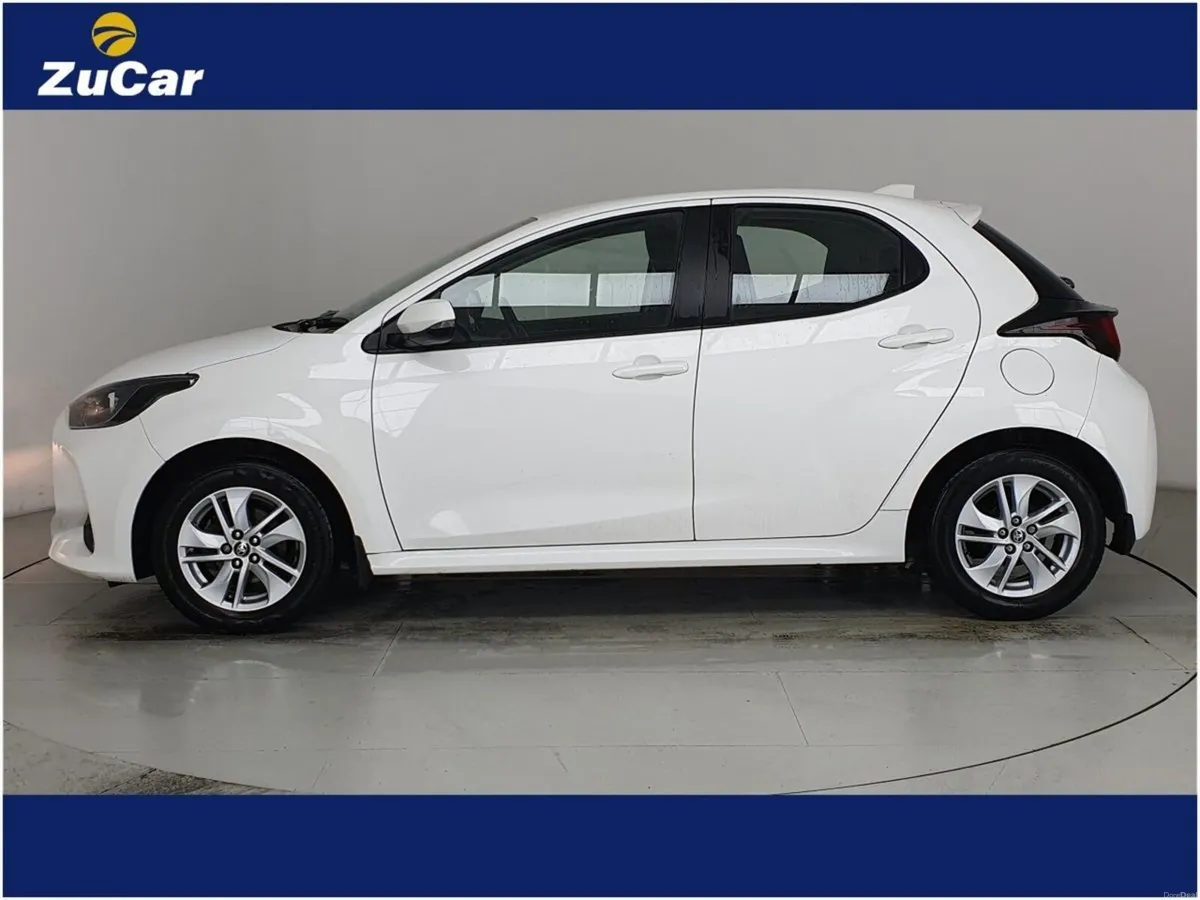 Toyota Yaris 1.0 5Dr Luna - Image 5