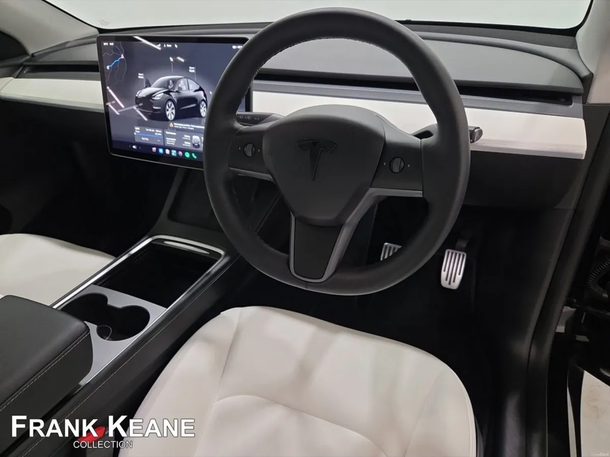 Tesla Model Y Long Range Dual Motor AWD - Image 6