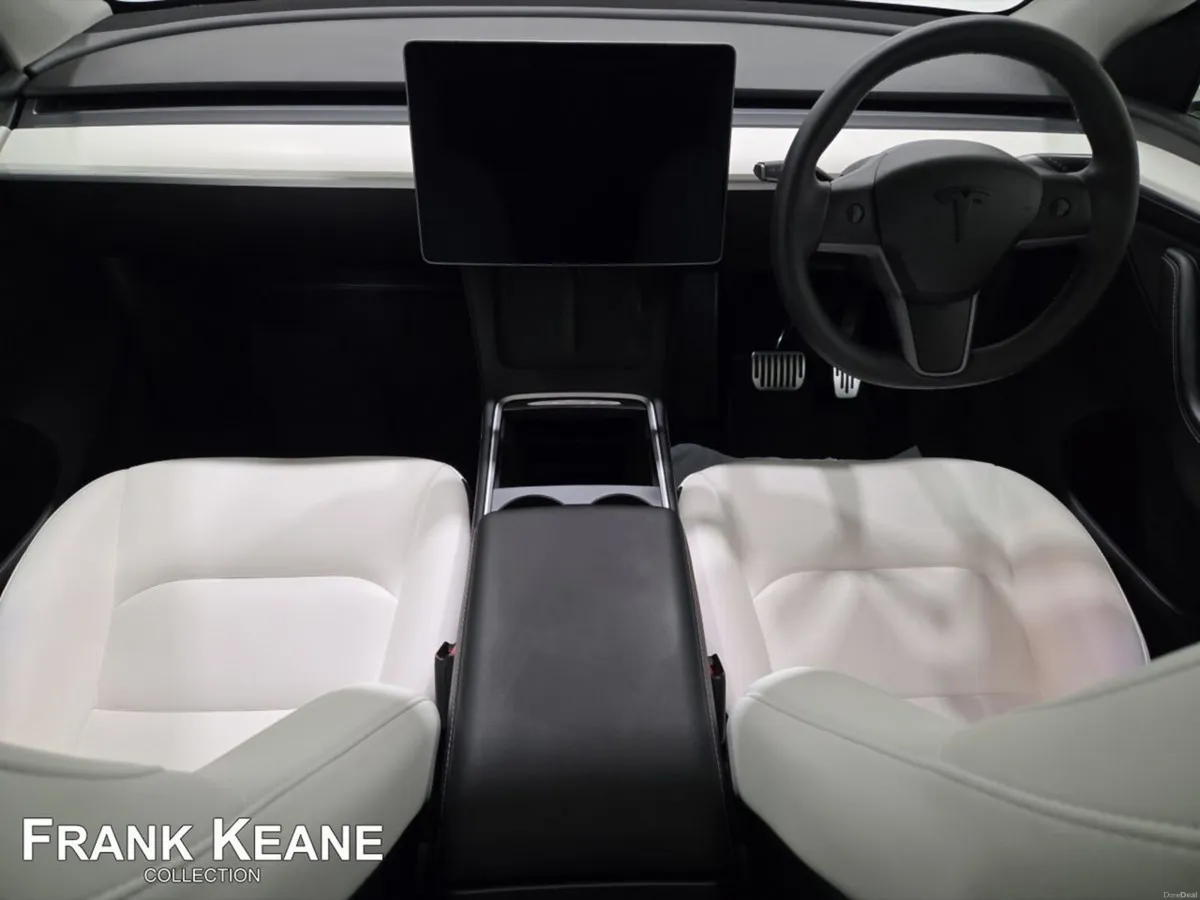 Tesla Model Y Long Range Dual Motor AWD - Image 4