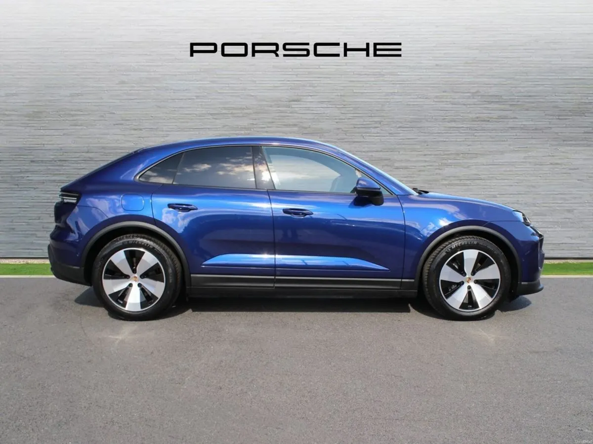 Porsche Macan Electric - Image 4