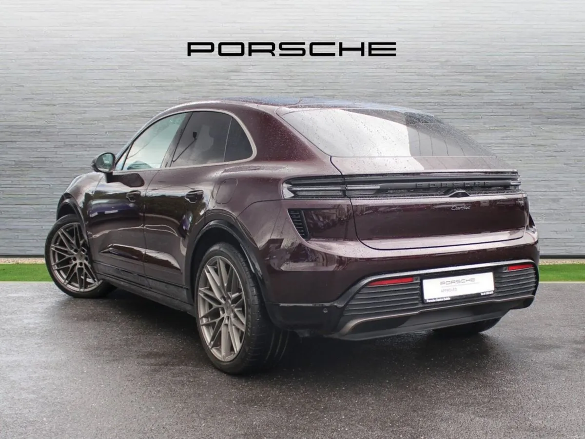 Porsche Macan Turbo Electric - Image 2