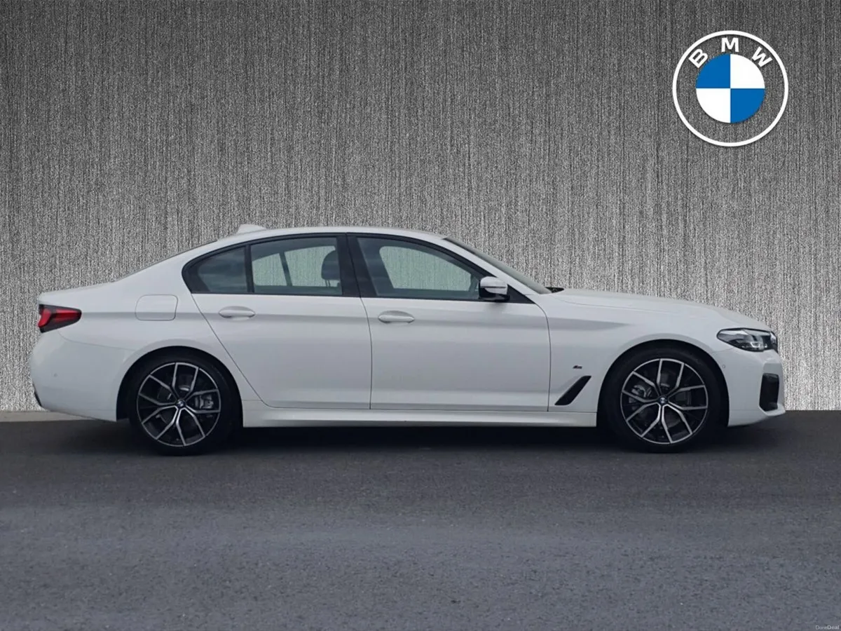 BMW 5-Series 520d M Sport - Image 3