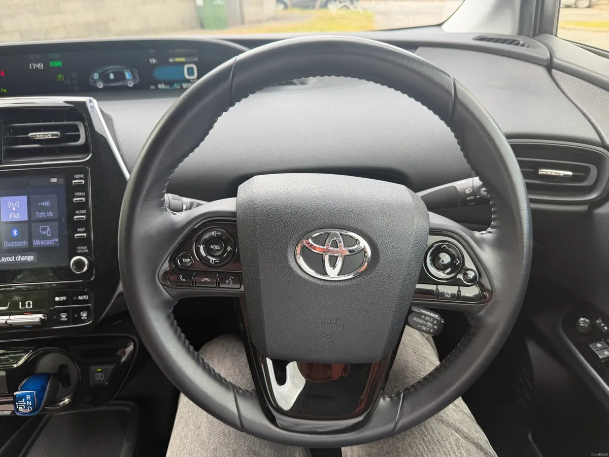 Toyota Prius 2022 - Image 3