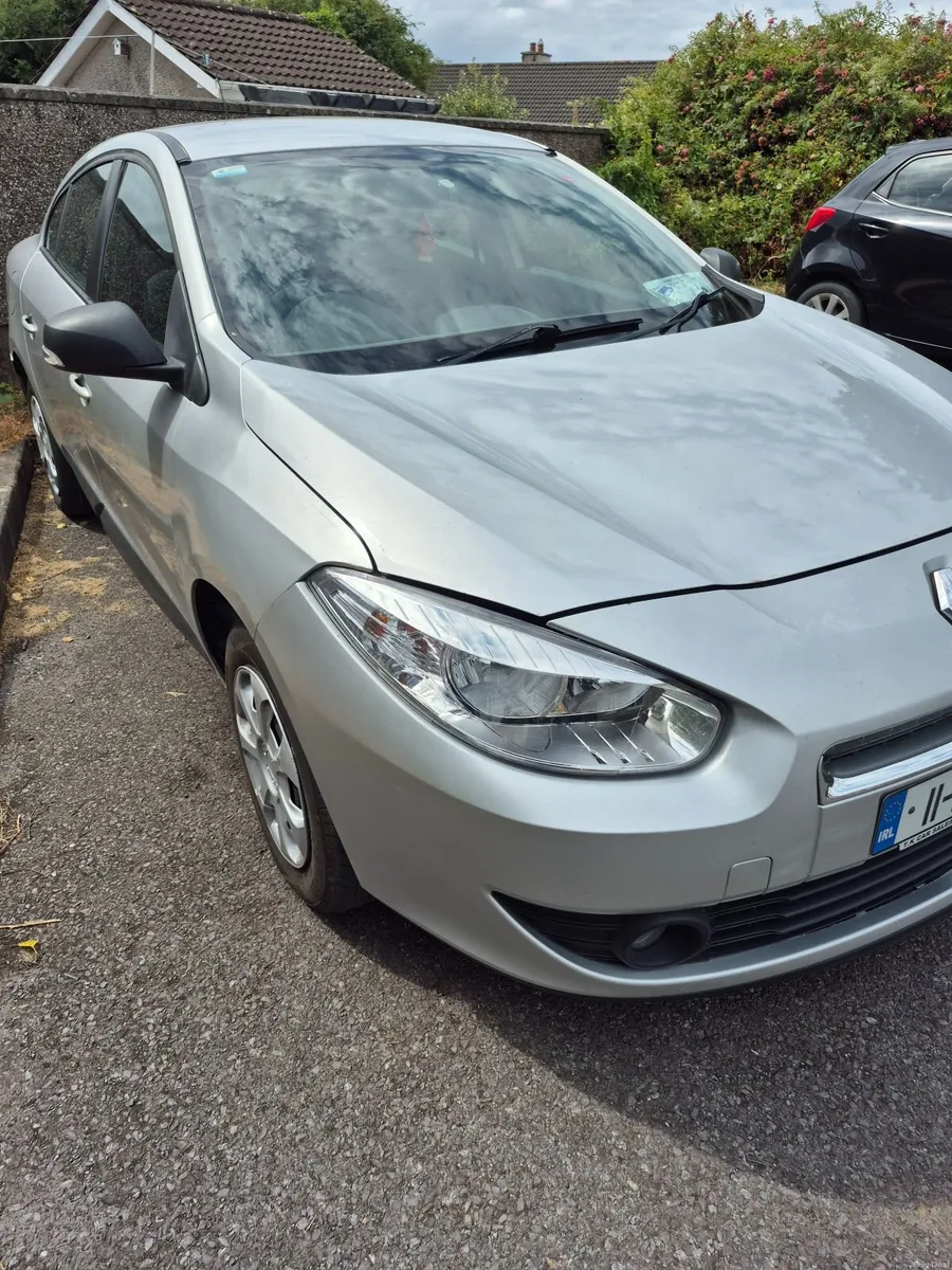 Renault Fluence 2011 New NCT 06/27 - Image 2