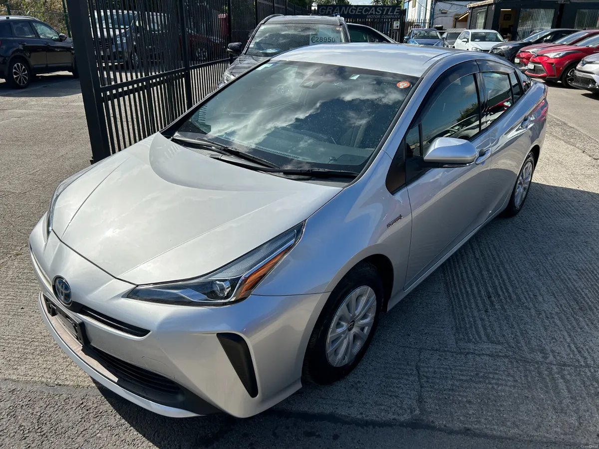 TOYOTA PRIUS 2020, 1.8 HYBRID AUTO LOW KMS - Image 3