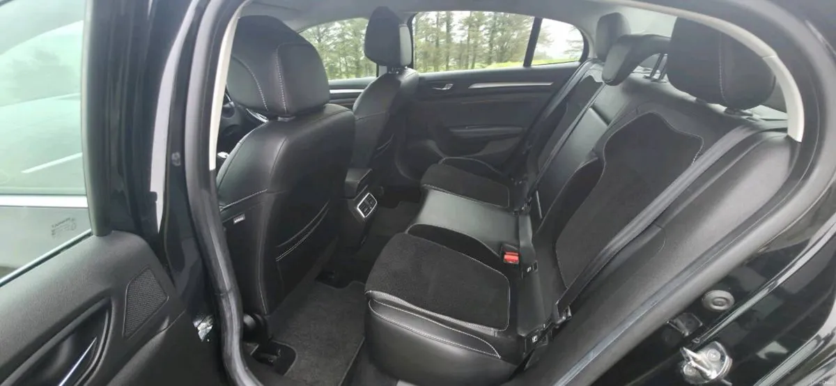 Car for sale - Image 5