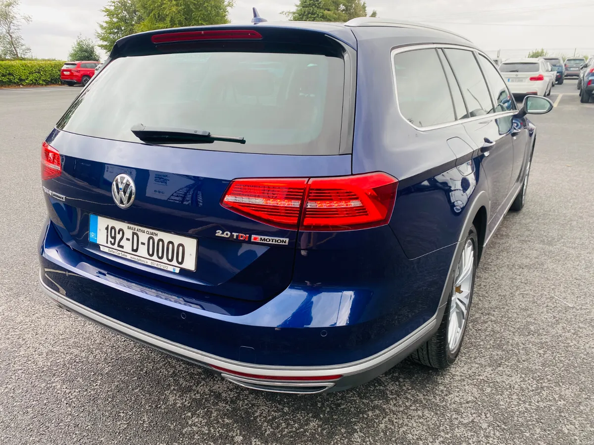 VOLKSWAGEN PASSAT ESTATE ALLTRACK 4 MOTION DSG 192 - Image 5