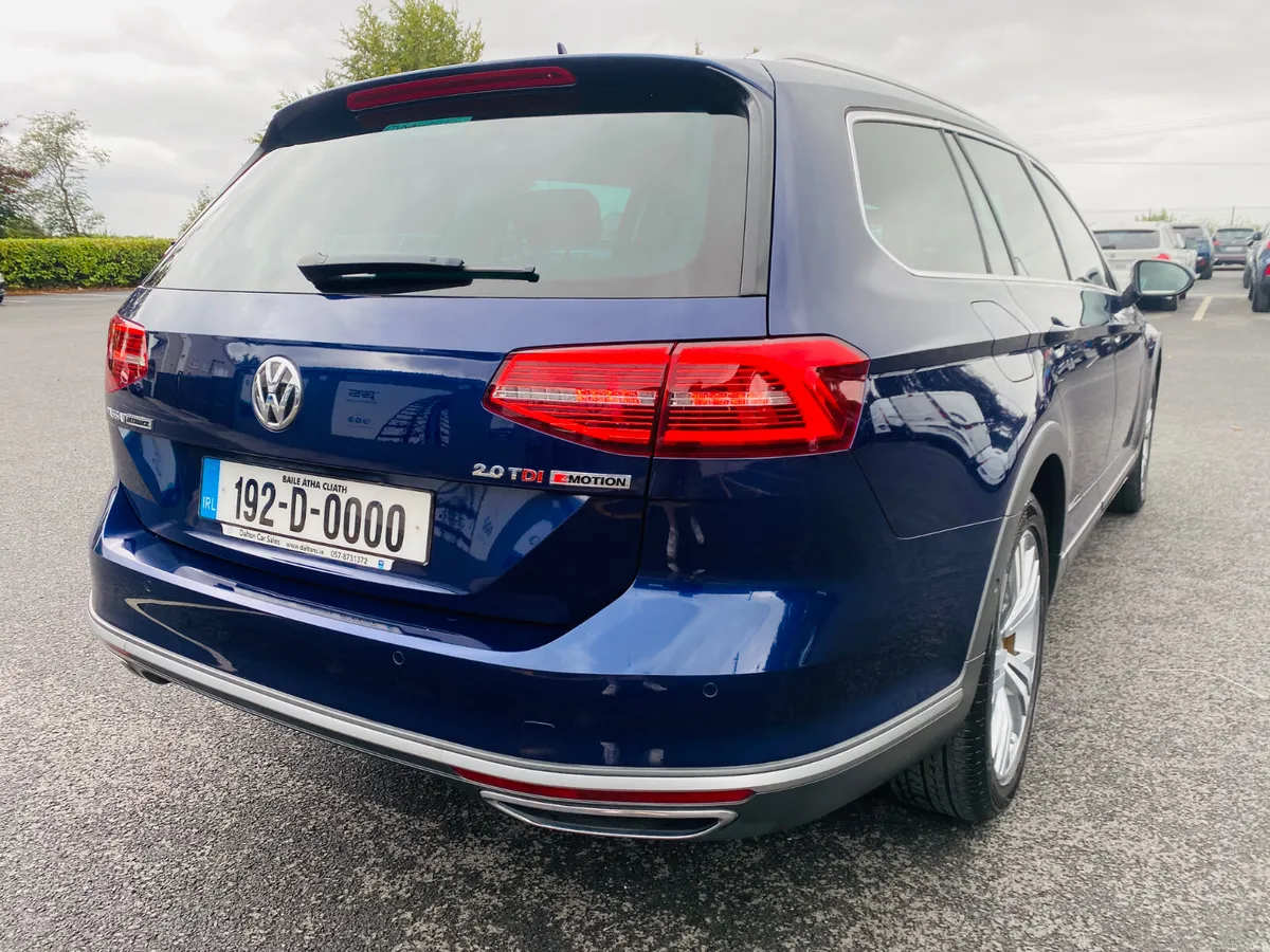 VOLKSWAGEN PASSAT ESTATE ALLTRACK 4 MOTION DSG 192 - Image 6