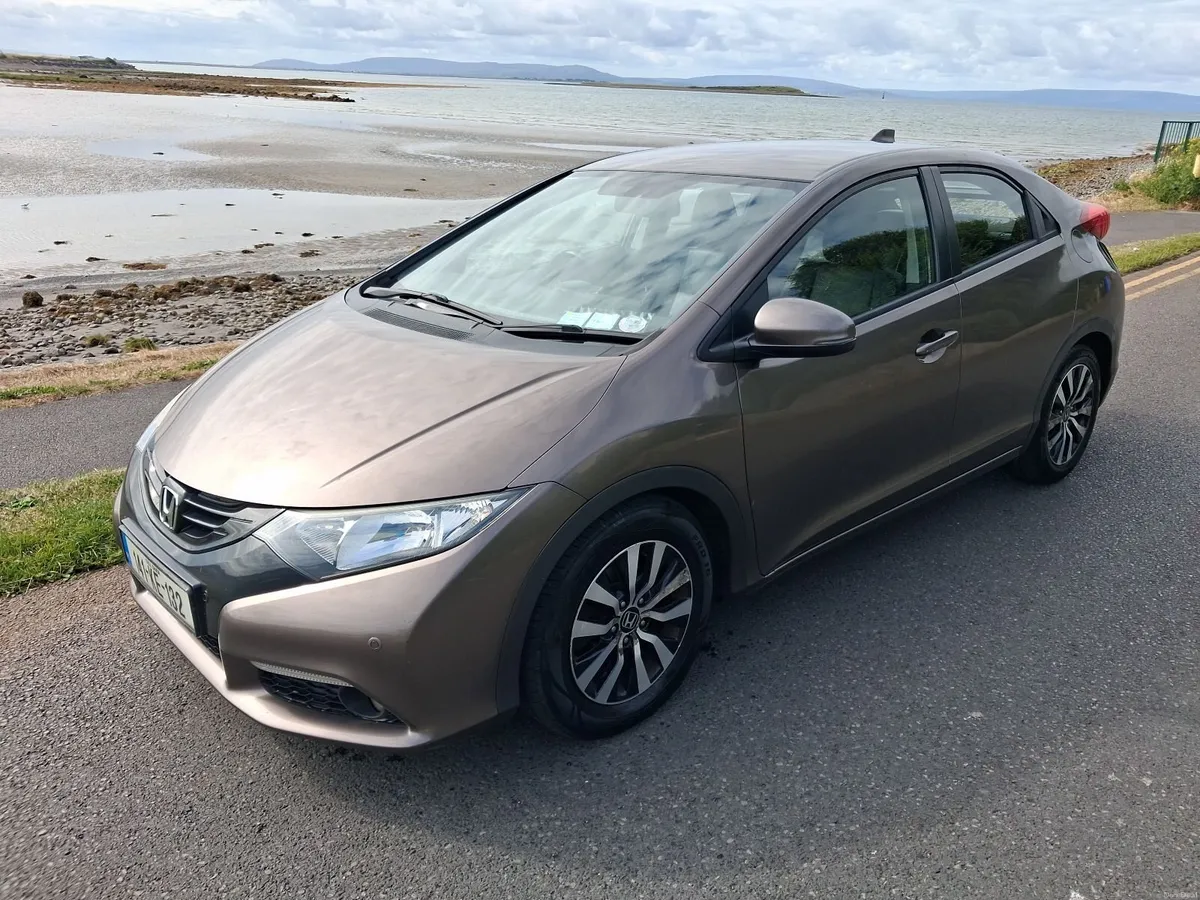 Honda Civic 2014 - Image 1