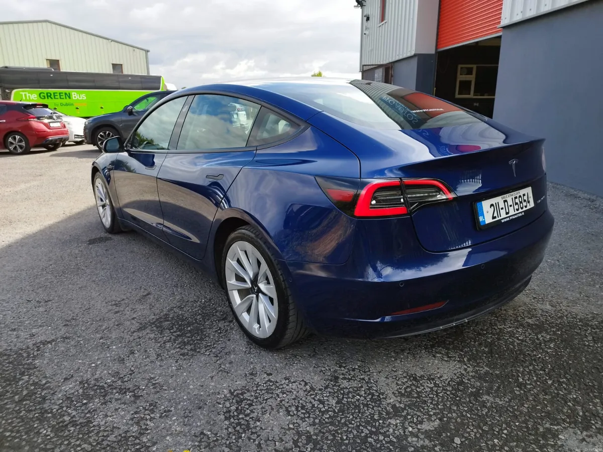 21 Model 3 min 2k trade in allowance - Image 3