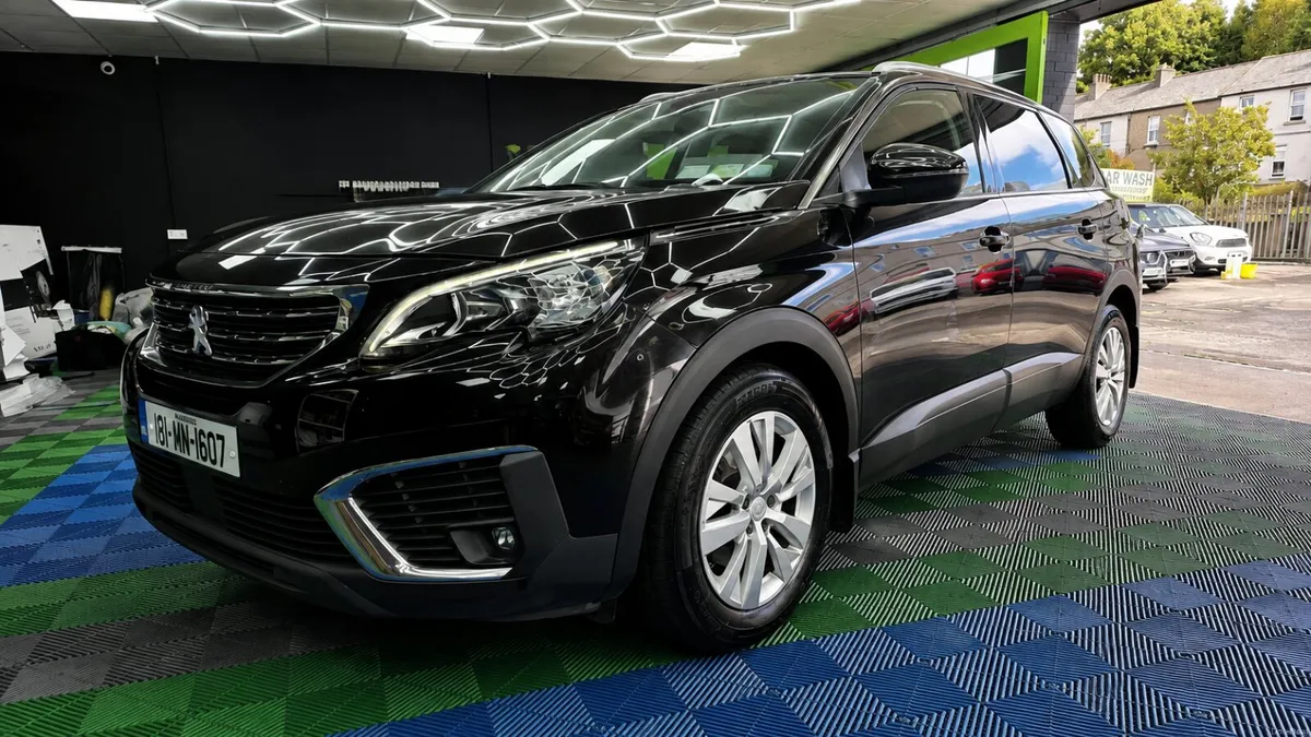Peugeot 5008 2018 AUTOMATIC AA APPROVED - Image 4