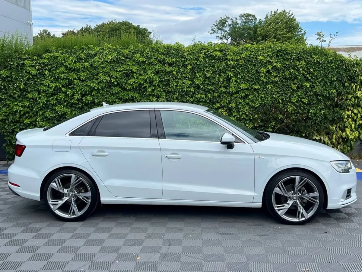 Audi A3 SPORT S-LINE PACK 1.4 TFSI // NEW 19" S-LI - Image 2