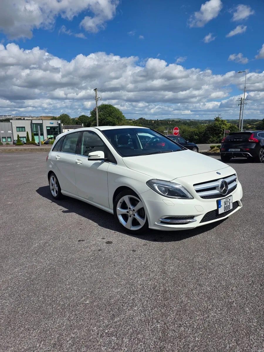 Car - Image 1
