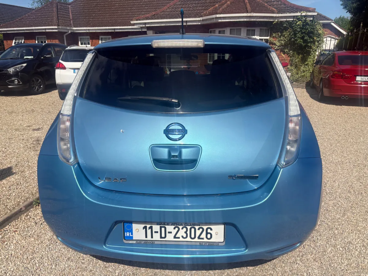 Nissan Leaf 2011(AUTOMATIC) - Image 3