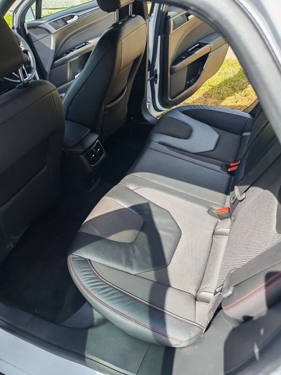 2018 Ford Mondeo swap with cash my way - Image 6