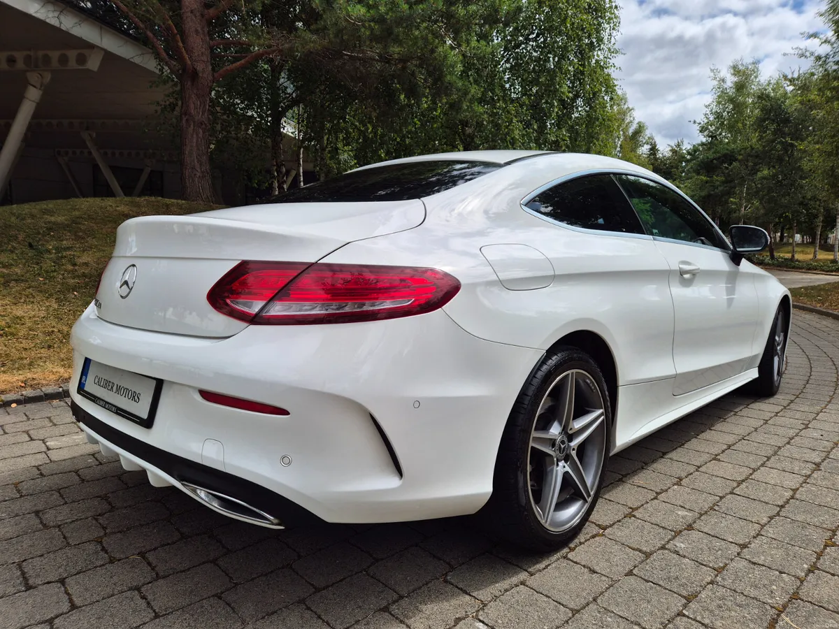 MERCEDES C250D AMG LINE 2.1D COUPE - Image 4