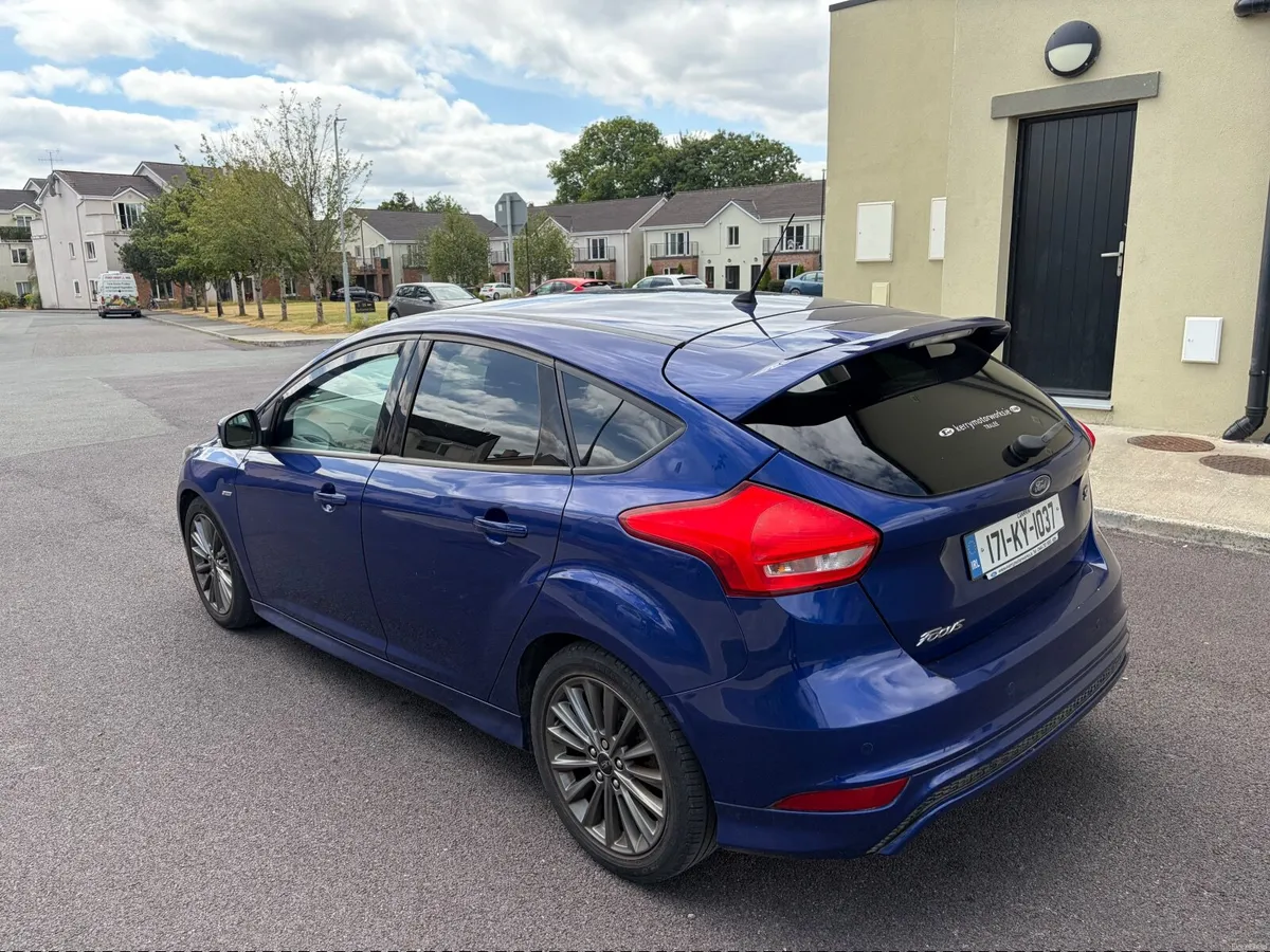 2017 Ford Focus St line 1.5 Diesel *Low Milage* - Image 4