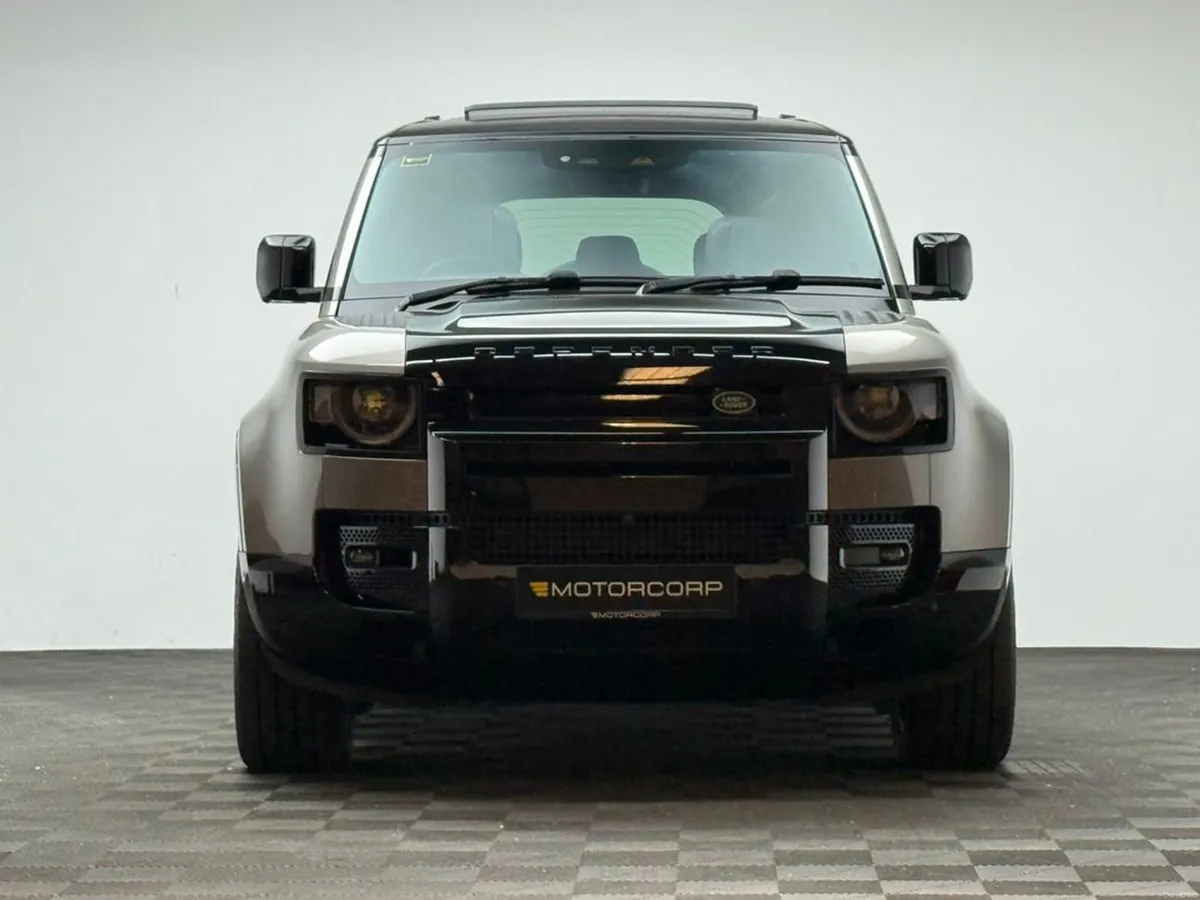 Land Rover Defender 110 X P300E *PAN ROOF* - Image 2