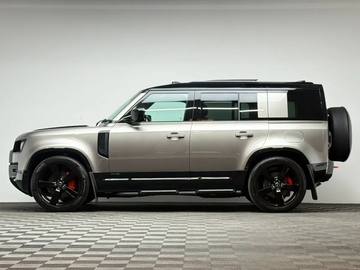 Land Rover Defender 110 X P300E *PAN ROOF* - Image 4