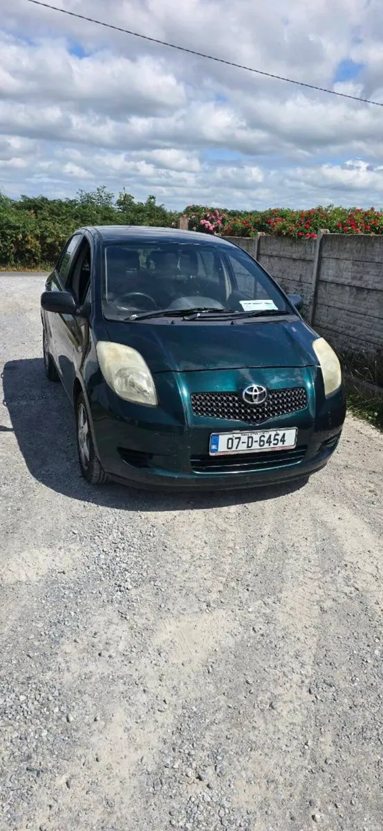Toyota yaris - Image 4