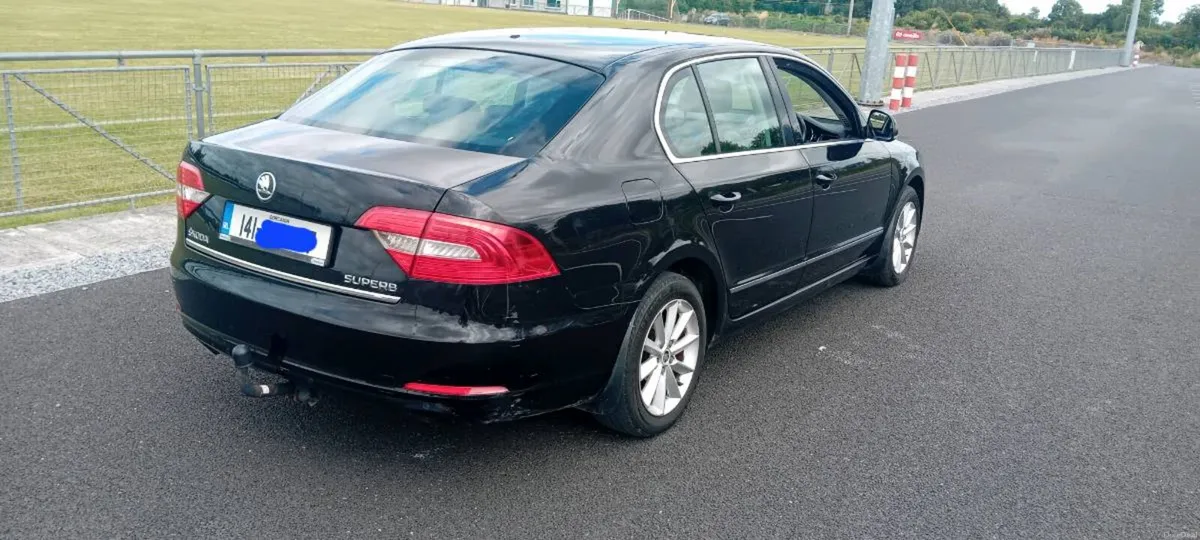 Skoda superb 1.6 . 153klm - Image 4