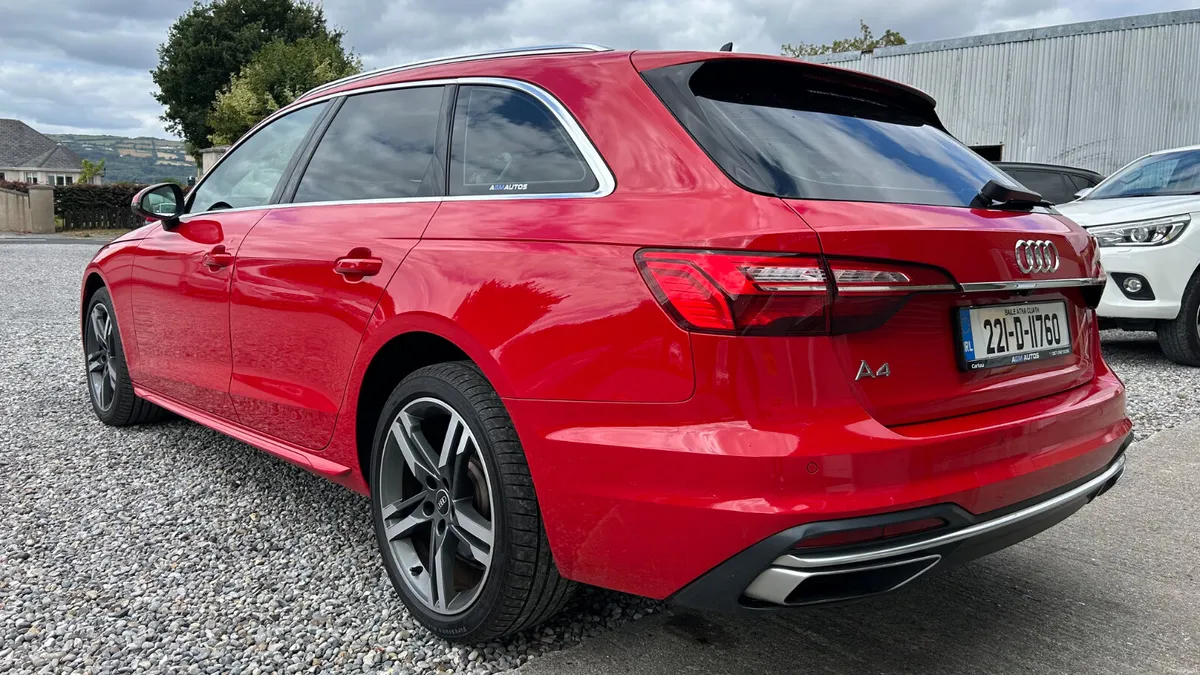 2022 Audi A4 - Image 6