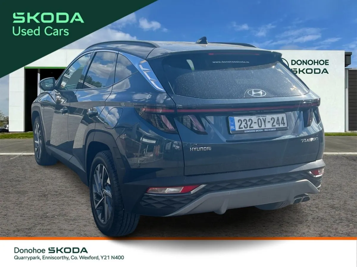 Hyundai Tucson 2WD Executive Plus - Image 3