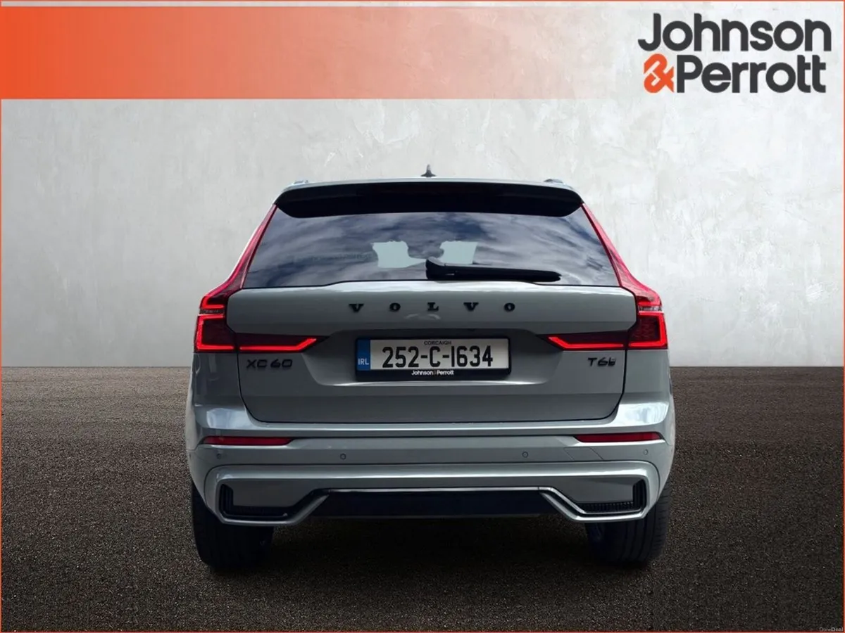 Volvo XC60 T6 350bhp AWD Plus Black Edition (Two Y - Image 6