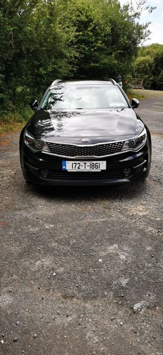 2017 Kia Optima - Image 2