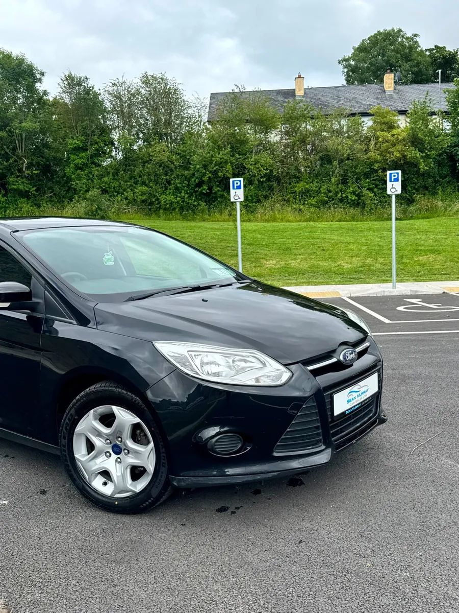 Ford Focus 2013 - Image 3