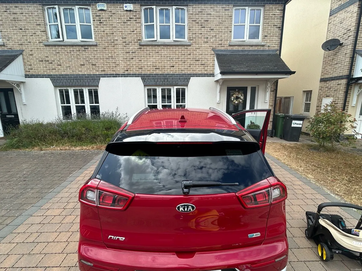 KIA Niro 1.6 GDI 3 104BHP 5DR Auto, 2017 - Image 2