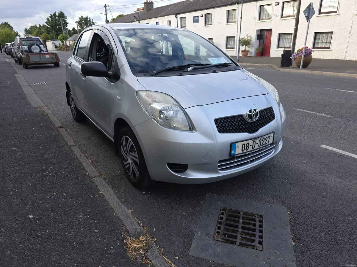 Toyota Yaris 2008 1.0 Petrol lowe kilomiters - Image 6