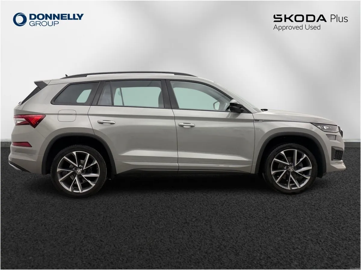 Skoda KODIAQ Estate Sport Line - Image 4